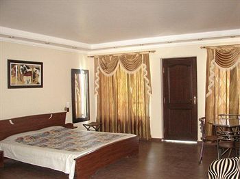 Hotel Emerald Heights Mussoorie Exterior photo